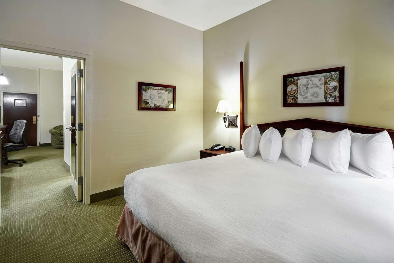 Embassy Suites Charleston - Historic District מראה חיצוני תמונה