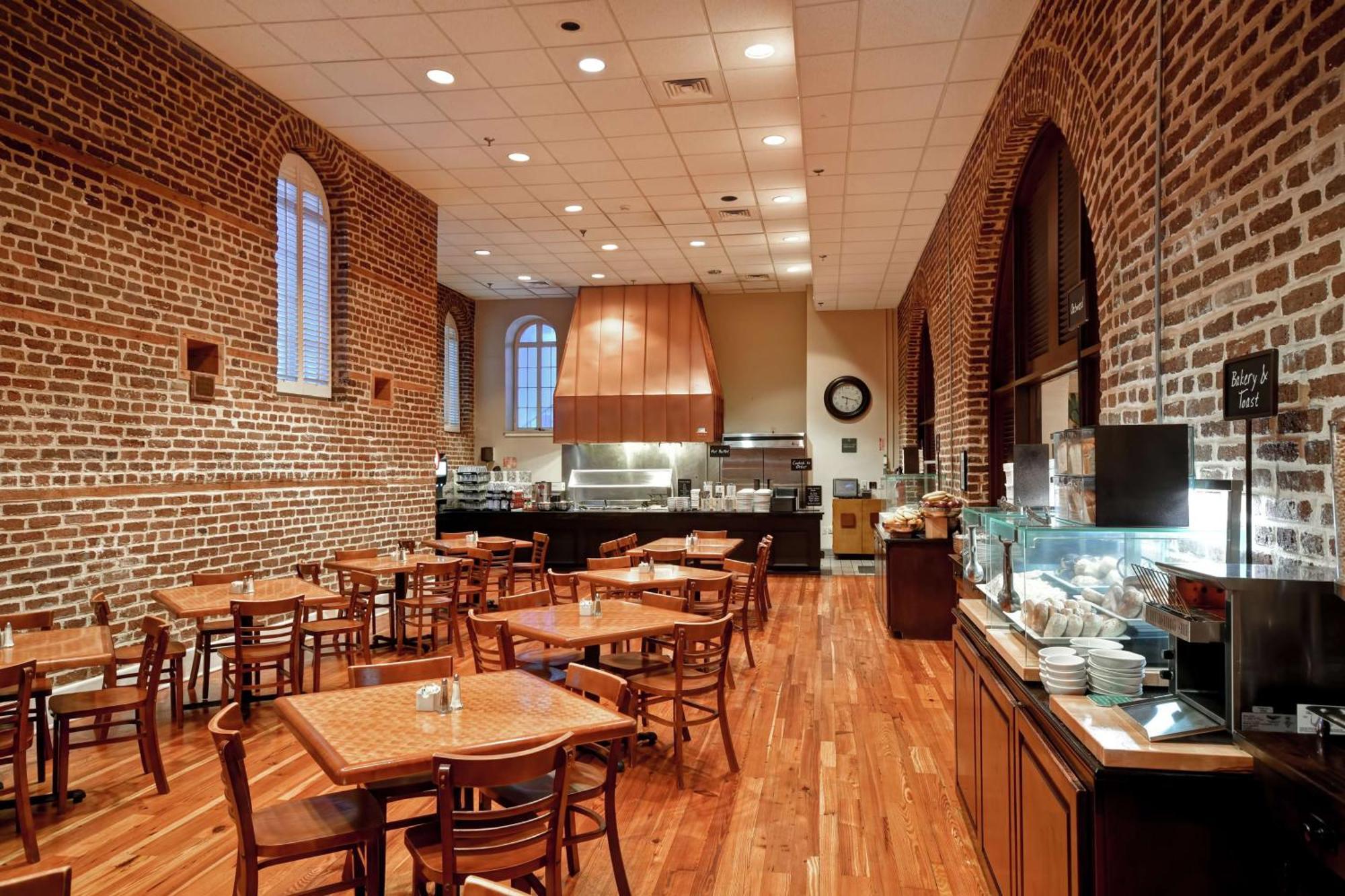Embassy Suites Charleston - Historic District מראה חיצוני תמונה